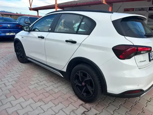 Fiat Egea Cross for rent in Denizli