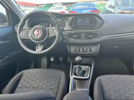 Fiat Egea Cross for rent in Denizli