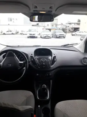 Ford Tourneo Courier for rent in Erzurum
