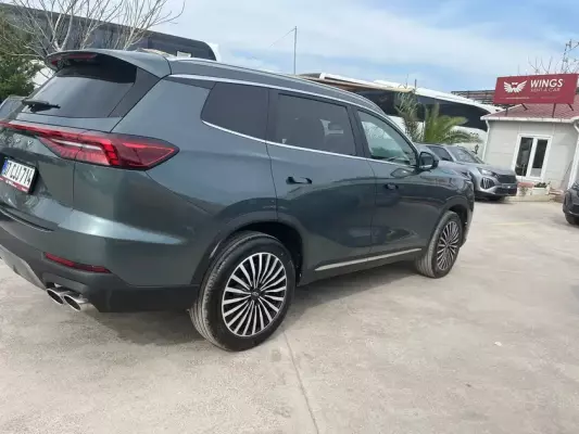 Chery Tiggo 8 for rent in Karsiyaka