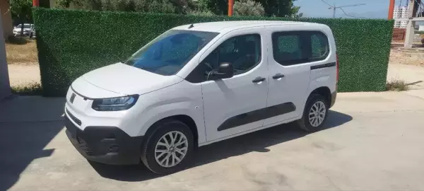 Fiat Doblo for rent in Midyat
