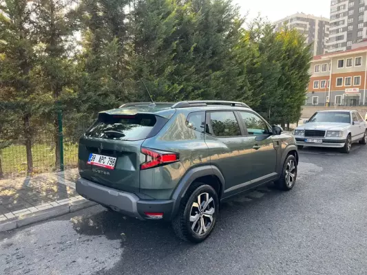 Renault Duster for rent in Sivas