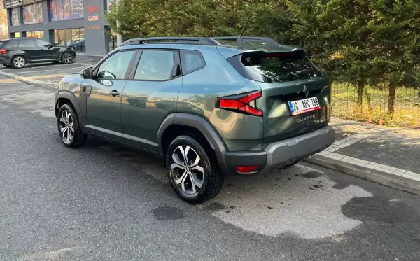 Renault Duster for rent in Sivas