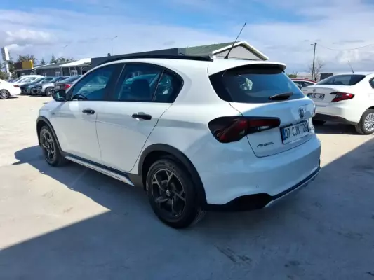 Fiat Egea Cross for rent in Belek
