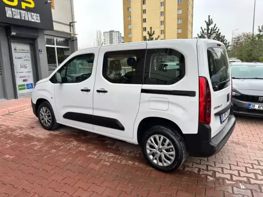 Fiat Doblo for rent in Sanliurfa