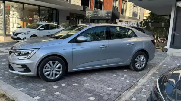Renault Megane for rent in Korkuteli