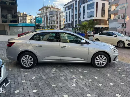 Renault Megane for rent in Korkuteli