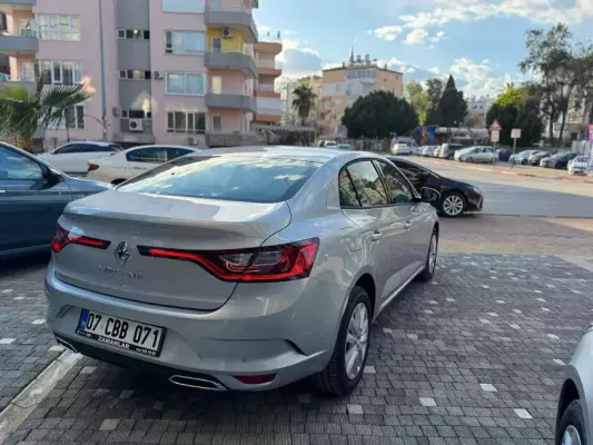 Renault Megane for rent in Korkuteli