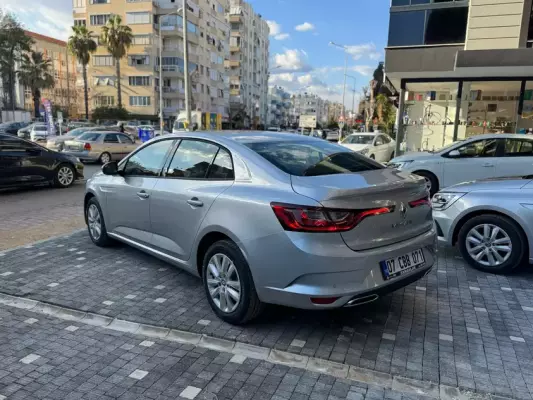 Renault Megane for rent in Korkuteli