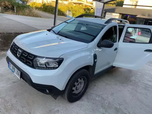 Dacia Duster for rent in Manisa